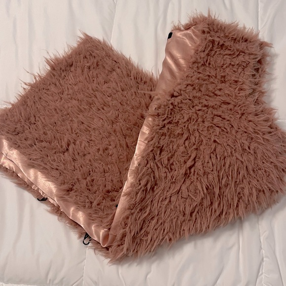 Be Mine NYC Vest - Picture 10 of 11